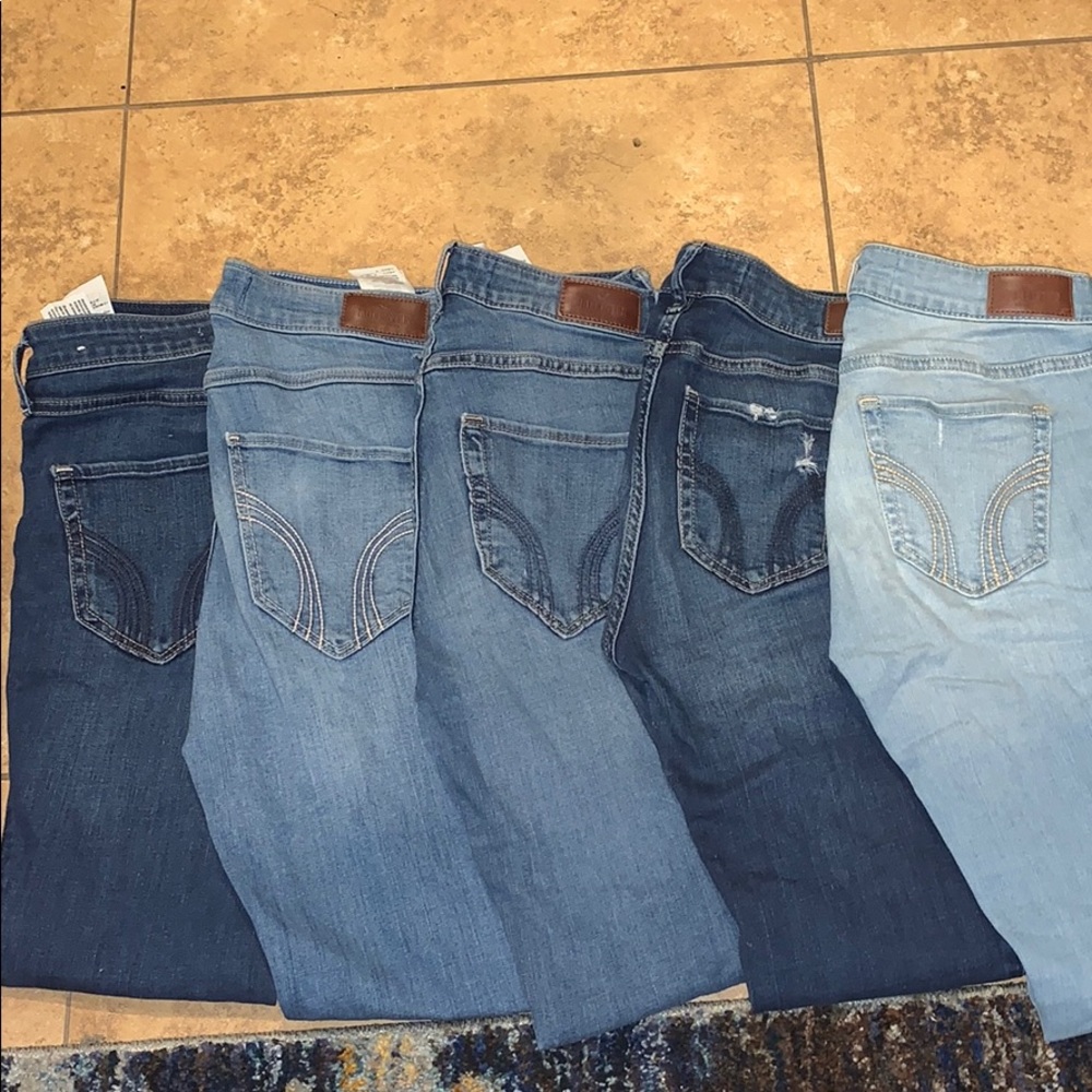 5 Hollister jeans bundle ☀️☀️☀️